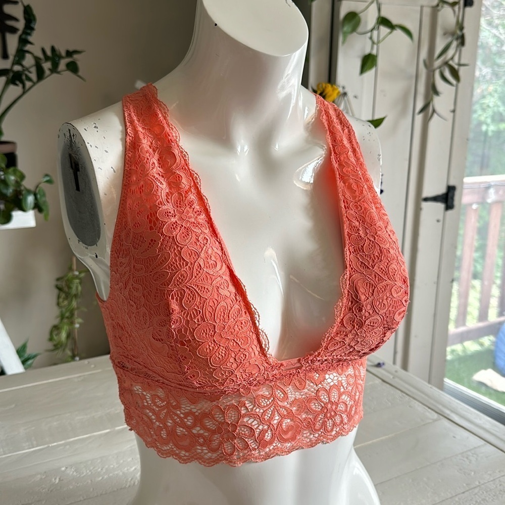 🍄Joe Fresh orange lace bralette size Med